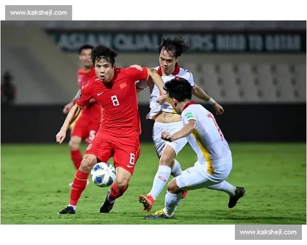 中国男足迎战阿联酋力争晋级世界杯亚洲区预选赛最后阶段全力出击